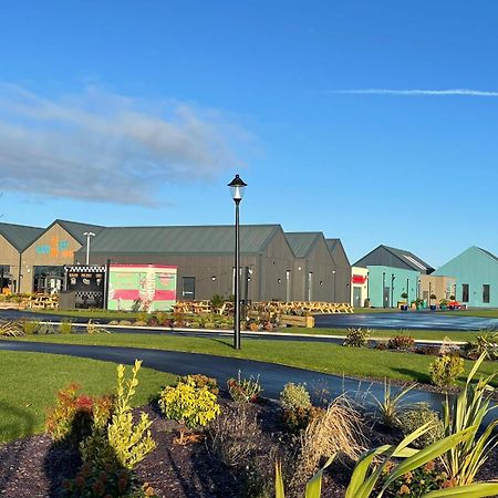 Luxurious Three Bedroom Caravan Jaywick Sands 外观 照片