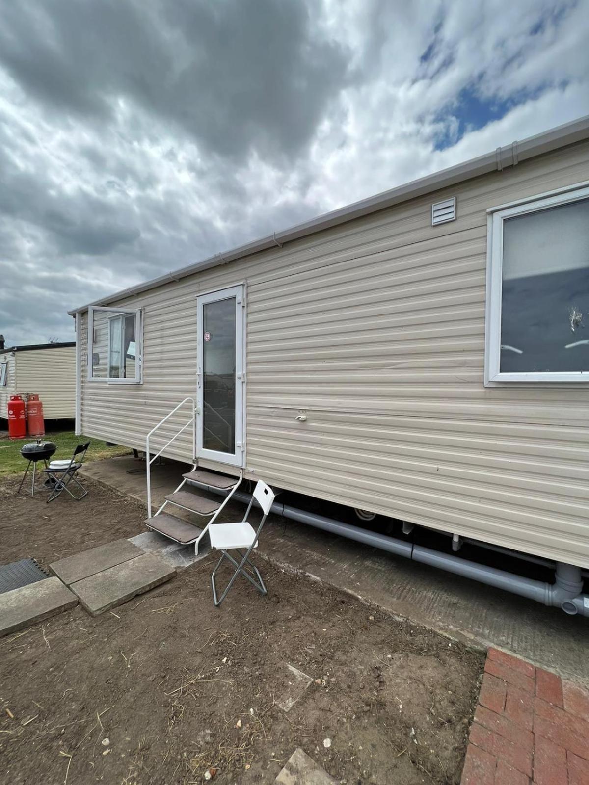 Luxurious Three Bedroom Caravan Jaywick Sands 外观 照片